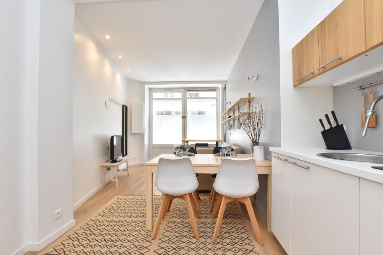 Charming Apartment 4P - Batignolles Parijs Buitenkant foto